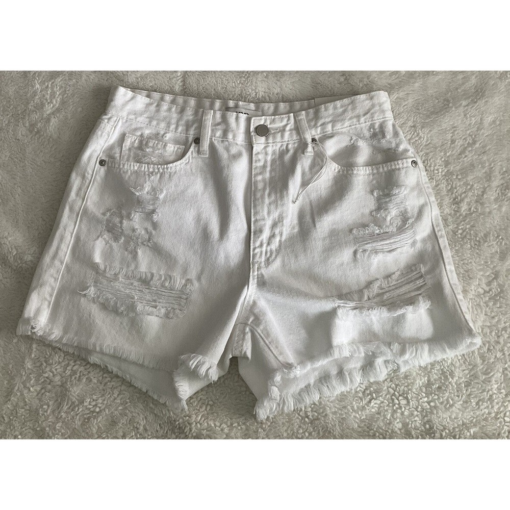 Just Black Denim JBD Women's White Short Mid Rise Distressed Size Large NEW